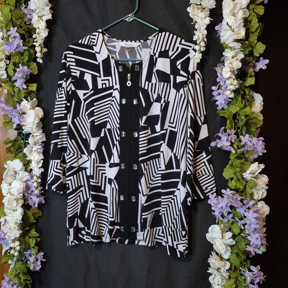 Geometric Black and White Women's Top
